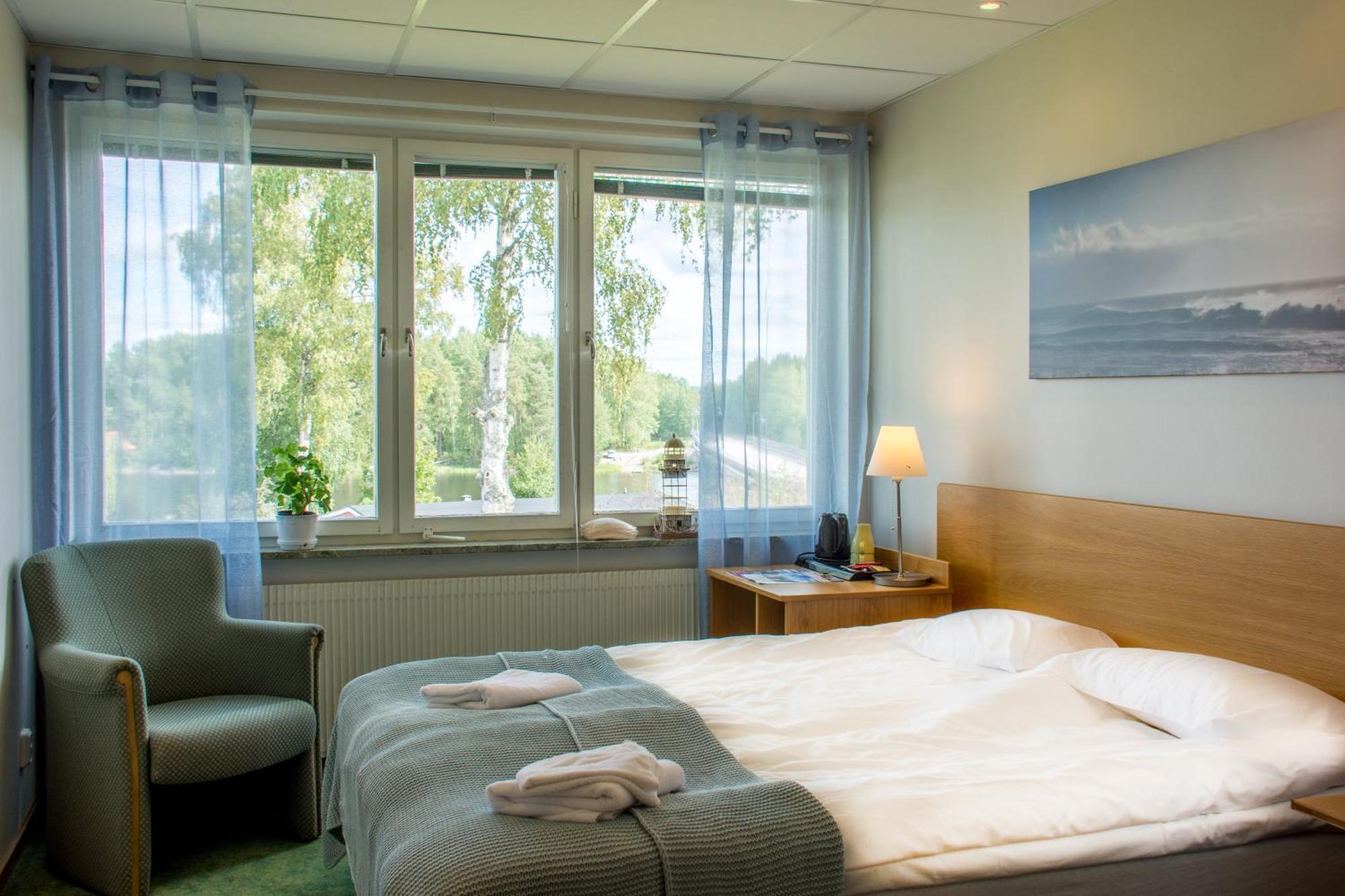 Lungsunds Hotell & Camping Storfors Exterior photo